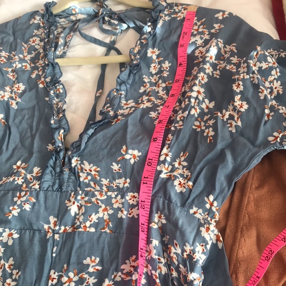 NWT Faithfull the Brand Blue Floral V Neck Ruffle Jumpsuit - Picture 13 of 13